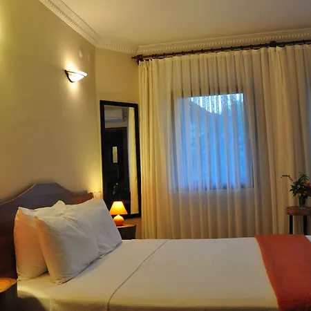 蒙特别墅酒店 Çıralı